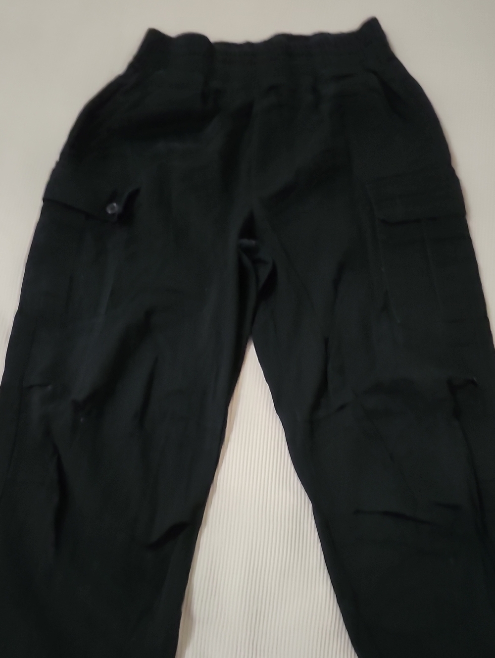 Forever 21 Black Women's Cargo Pants - Slim Utility Silhouette